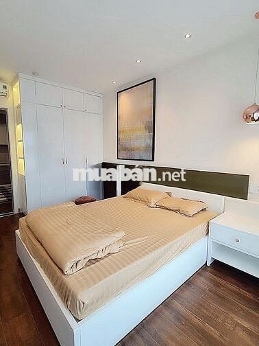 Bán căn hộ Viva Riverside - Võ Văn Kiệt - 3PN 108m2 - tầng cao thoáng