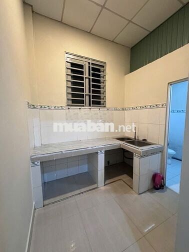 Cho thuê nhà hẻm xe hơi 2PN 2WC — Đường Số 8, Linh Xuân