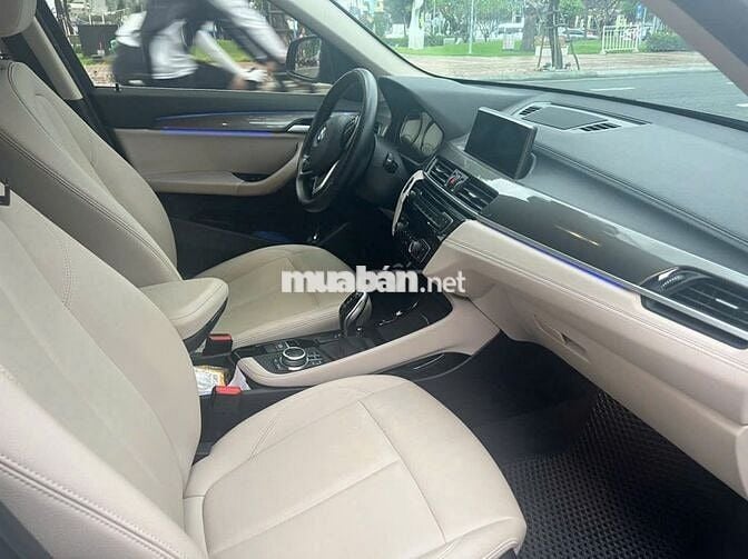 BMW X1 sDrive18i 2021 Đen 45.000 km