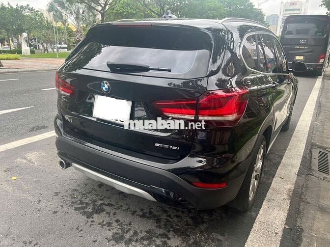 BMW X1 sDrive18i 2021 Đen 45.000 km
