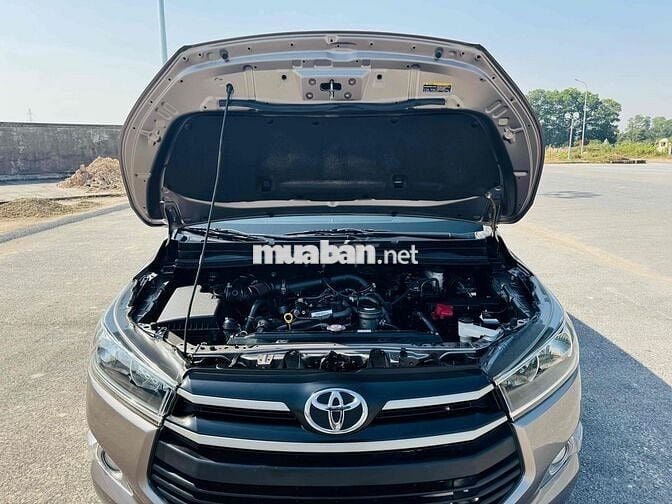 Toyota Innova 2019 2.0E MT Nâu