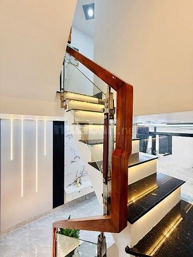 Bán nhà mới đẹp – hẻm 8m – Full Nội Thất. Quang Trung, P.11, Gò Vấp