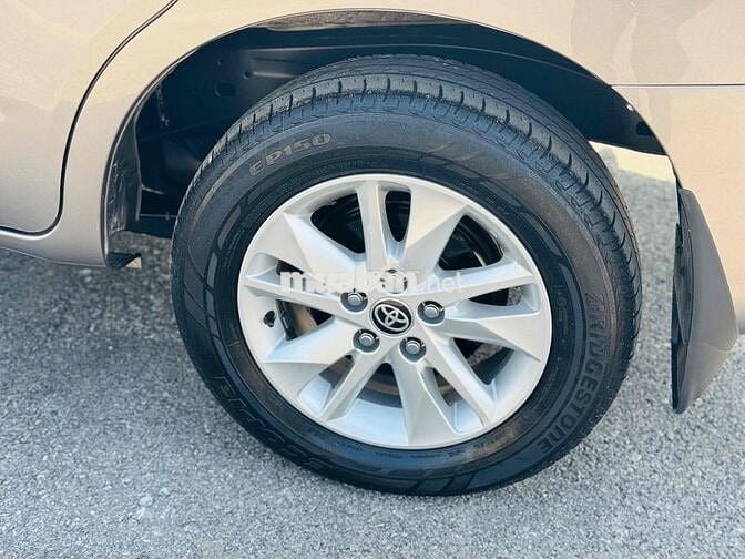 Toyota Innova 2019 2.0E MT Nâu