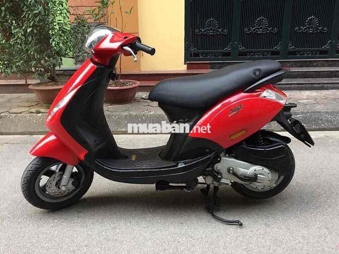 xe zip piaggio màu đỏ