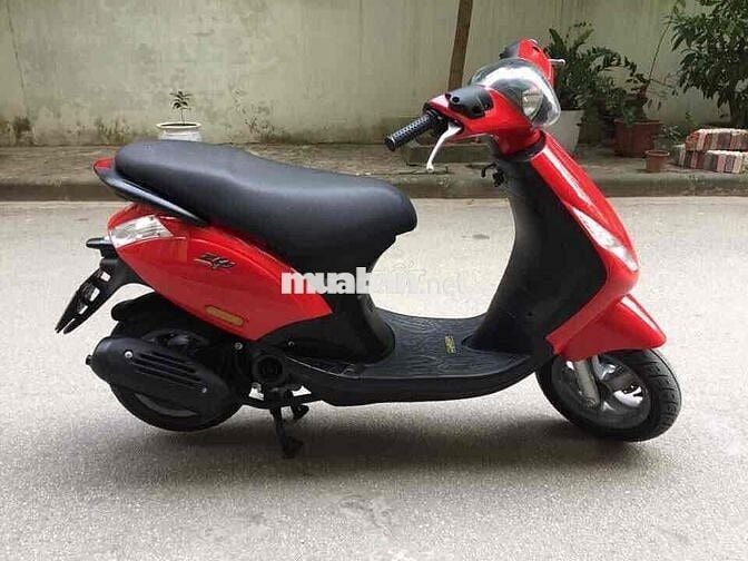xe zip piaggio màu đỏ