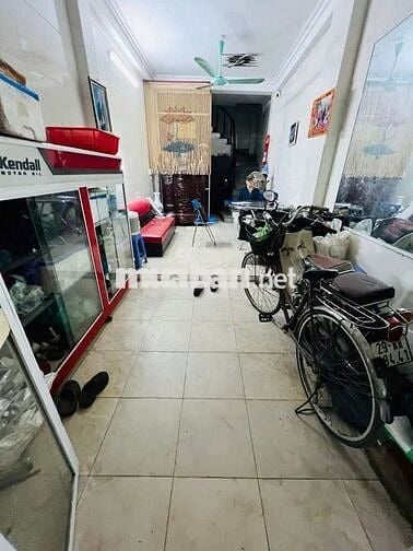 Bán nhà Khuất Duy Tiến 10m ra ô tô tránh, ánh sáng tốt, ở ngay đón tết