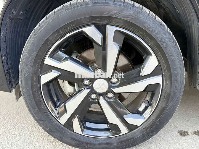 18 992 2023 AT Premium - 56000 km