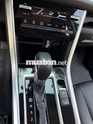 18 992 2023 AT Premium - 56000 km