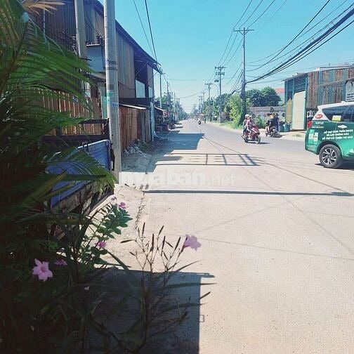 Nhà Mặt Tiền Dương Đình Cúc Thoát Mát Trường Học Chợ BV V..v