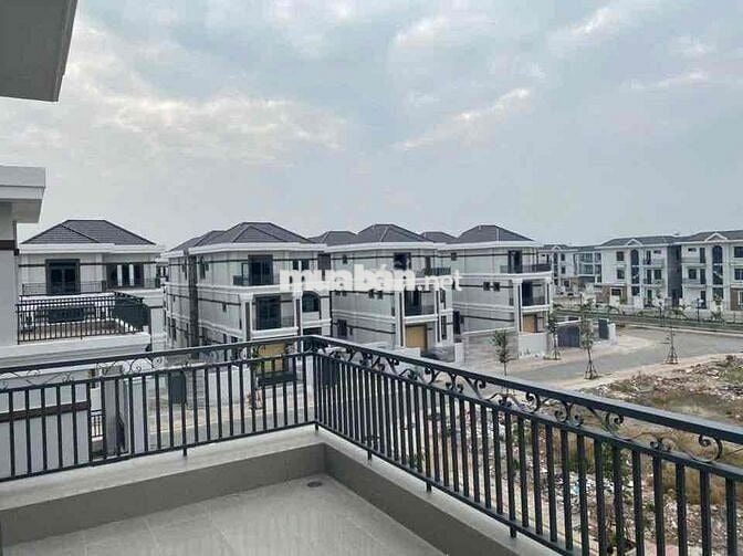 Biệt thự đơn lập số 10 khu dân cư Bửu Long p. Trấn Biên đã hoàn thiện