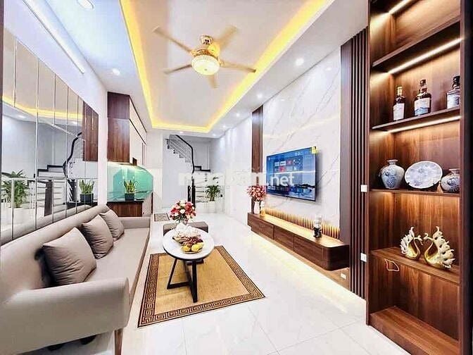 Tầm giá 8 tỷ sở hữu N.H.À Dân xây Khương Đình, Cách mặt phố hơn 100m