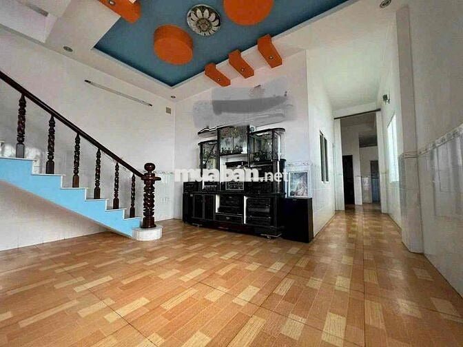 Nhà Mặt Tiền trung tâm Biên Hoà ngang 7m giá ngộp