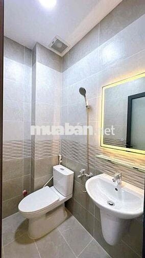💥💥💥BÁN NHÀ ĐẸP 2 TẤM - DT 40m2 - Đuờng Khánh Hội Phuờng 3 Quận 4