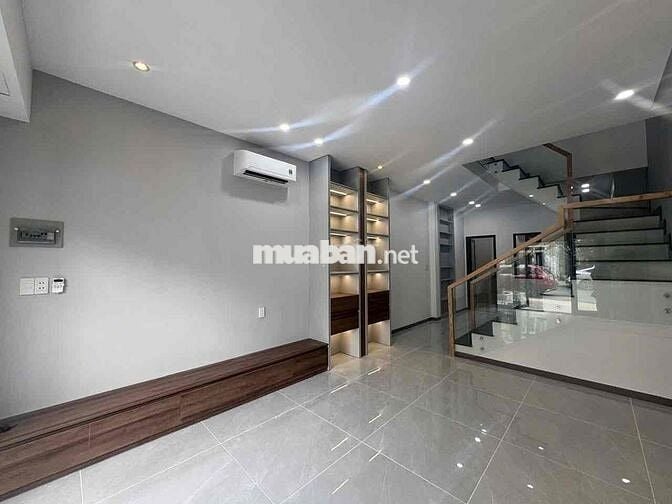 Nhà Mặt Tiền Nguyễn Thành Đồng trung tâm Biên Hoà giá rẻ