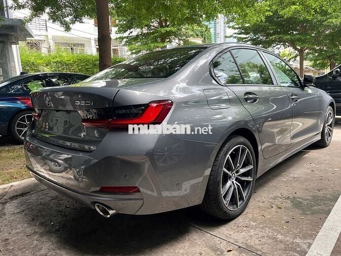 BMW 320i 2024 Sportline 11.000 km