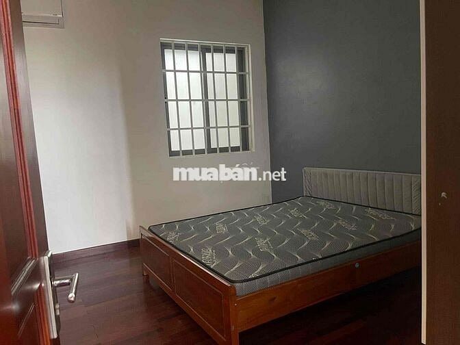 nhà 2 tầng MT ĐẶNG HUY TÁ - Hoà Minh, 2 phòng ngủ, 2wc có nội thất