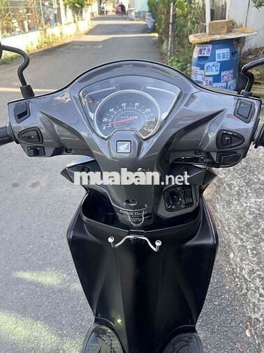 cần bán Honda Vision 2018 khóa smk mẫu đặc biệt