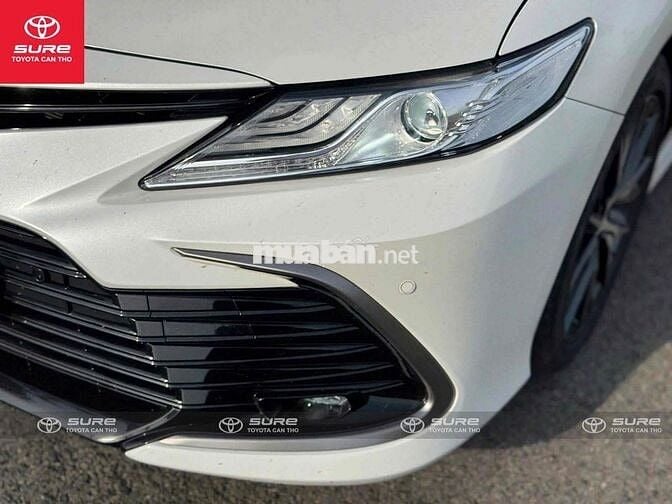 Toyota Camry 2024 2.5Q - siêu lướt 21.000 km