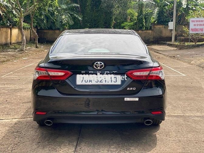 Toyota Camry 2021 2.5 Q nhập Thái