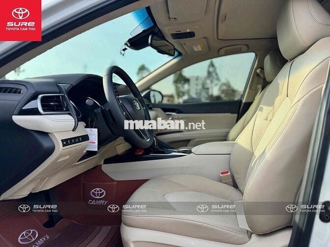 Toyota Camry 2024 2.5Q - siêu lướt 21.000 km