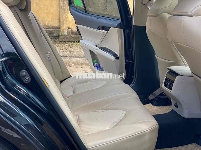 Toyota Camry 2021 2.5 Q nhập Thái