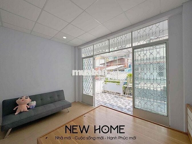 PHÒNG BAN CÔNG LỚN 50M2 | FULL NT | CMT8 Q10 GẦN TOÀ VIETTEL