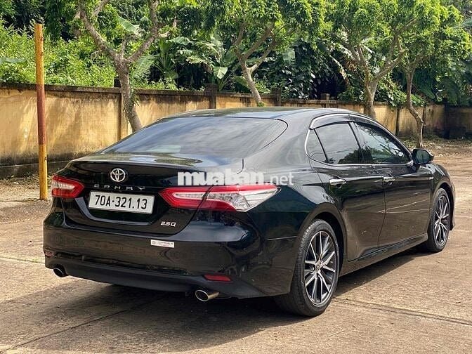 Toyota Camry 2021 2.5 Q nhập Thái