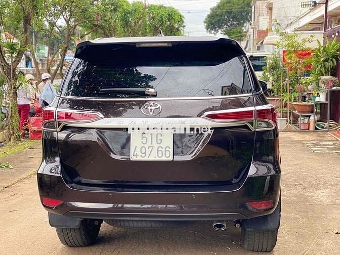 Toyota Fortuner 2017 đk 2018 sàn dầu 1 chủ