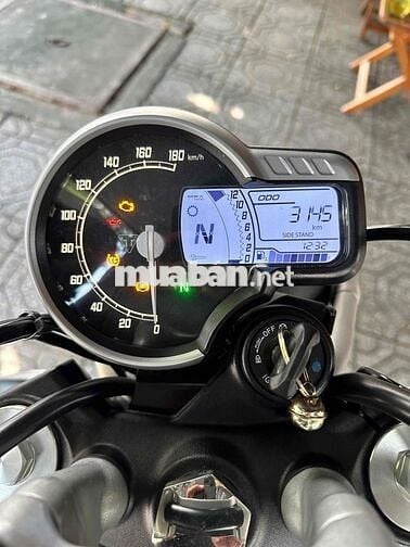 Triumph Scrambler 400x 2025 Xanh rêu