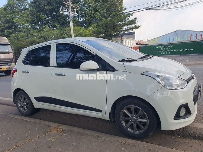 Hyundai I10 2015 Trắng Số sàn