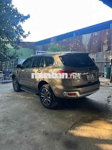Ford Everest 2020 Titanium 2.0L 4x4 AT - chính chủ