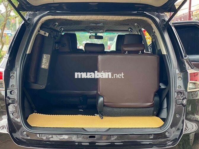 Toyota Fortuner 2017 đk 2018 sàn dầu 1 chủ