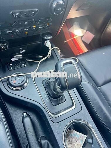 Ford Everest 2020 Titanium 2.0L 4x4 AT - chính chủ