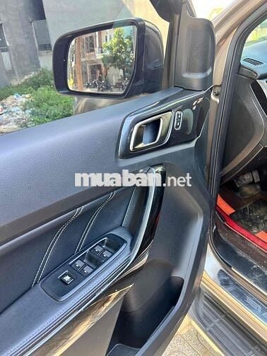 Ford Everest 2020 Titanium 2.0L 4x4 AT - chính chủ