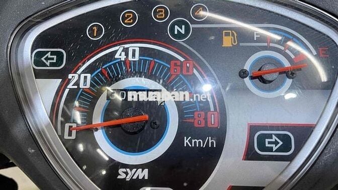 xe 50 không cần bằng lái học snh đi học