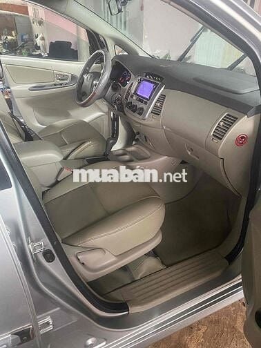 Toyota Innova 2012 E - 150000 km