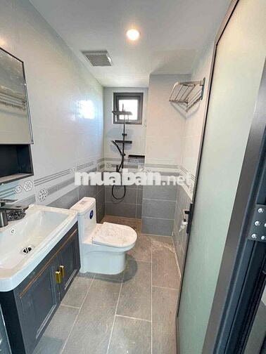 Nhà mới 100% 3 phòng 3 máy lạnh KDC Nam Long