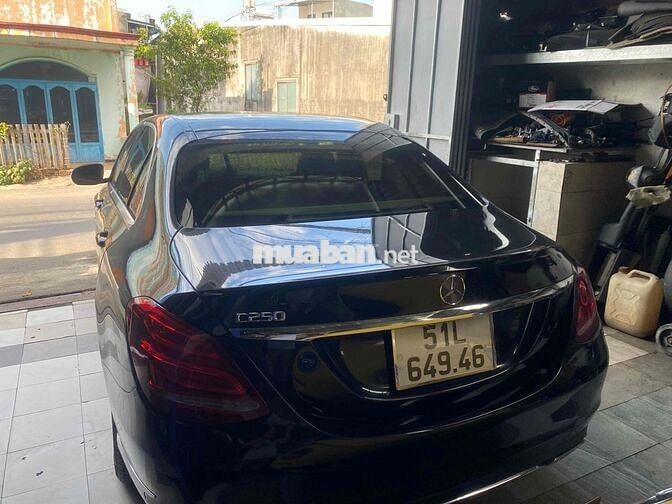 Mercedes Benz C Class 2015 C250 Exclusive -