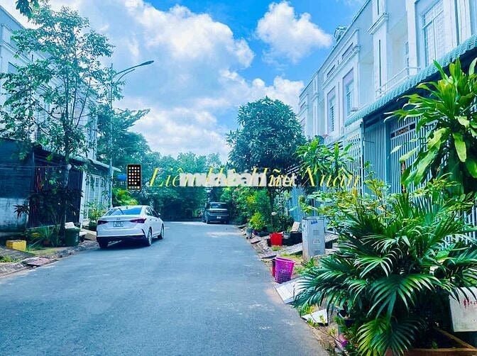 Cho Thuê Nhà 1 Lầu Lộ Ô Tô. Giá 4 Triệu. Có 2 Phòng Ngủ KDC Hoàng Quân