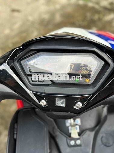 winer x v3 bản HRC xe keng chuẩn chỉ chuẩn odo