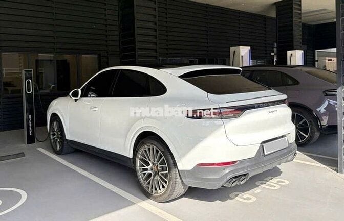 Porsche Cayenne Coupe Platium Edition 2022 đk 2023