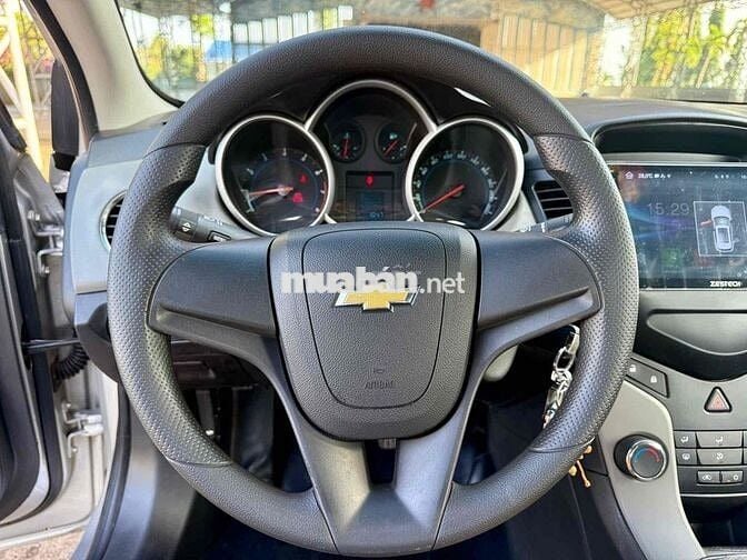 Chevrolet Cruze 2011 Bạc 100.000 km