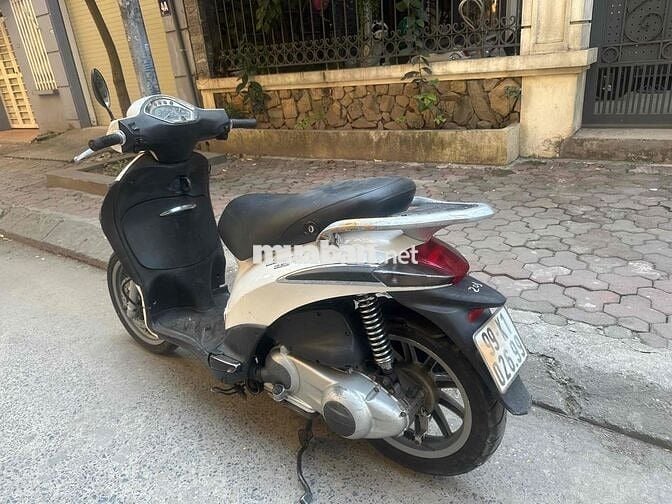 xe chính hãng , chế điện tử , chân chống điện