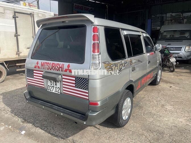 Mitsubishi Jolie 2006 7 chỗ Bạc