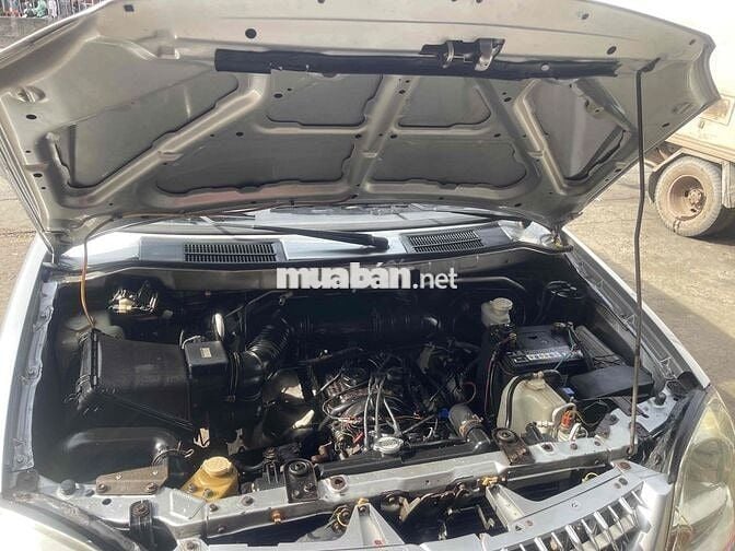 Mitsubishi Jolie 2006 7 chỗ Bạc