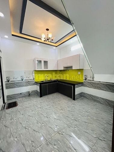 Bán Nhà Giáp 3 Mặt Hẻm Vô Cùng Đắc Địa Lâm Văn Bền, 02 Tầng, 4,8x10m