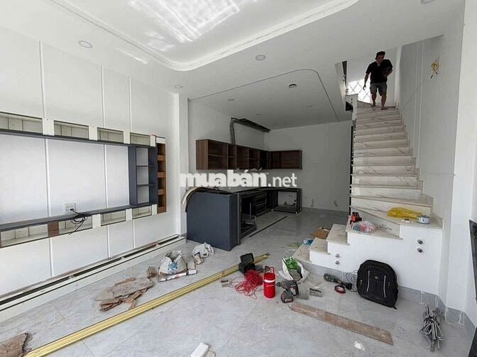 NHÀ CAO CẤP - GẦN BV NHI ĐỒNG, ĐẠI HỌC FPT