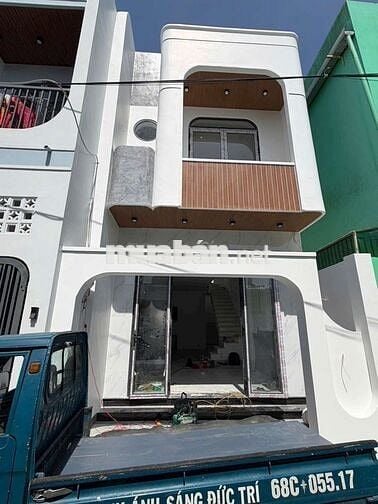 NHÀ CAO CẤP - GẦN BV NHI ĐỒNG, ĐẠI HỌC FPT