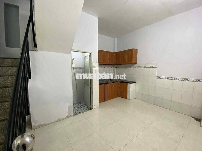 Bán nhà Tân Kỳ Tân Quý gần, 40m2, 4x10m, 4 tầng, 4PN, hẻm Ô TÔ gần