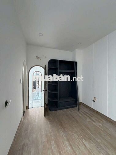 NHÀ CAO CẤP - GẦN BV NHI ĐỒNG, ĐẠI HỌC FPT